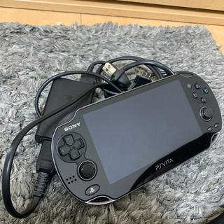 Playstation Vita Ps Vita 本体 赤の通販 By たかまつ S Shop プレイステーションヴィータならラクマ