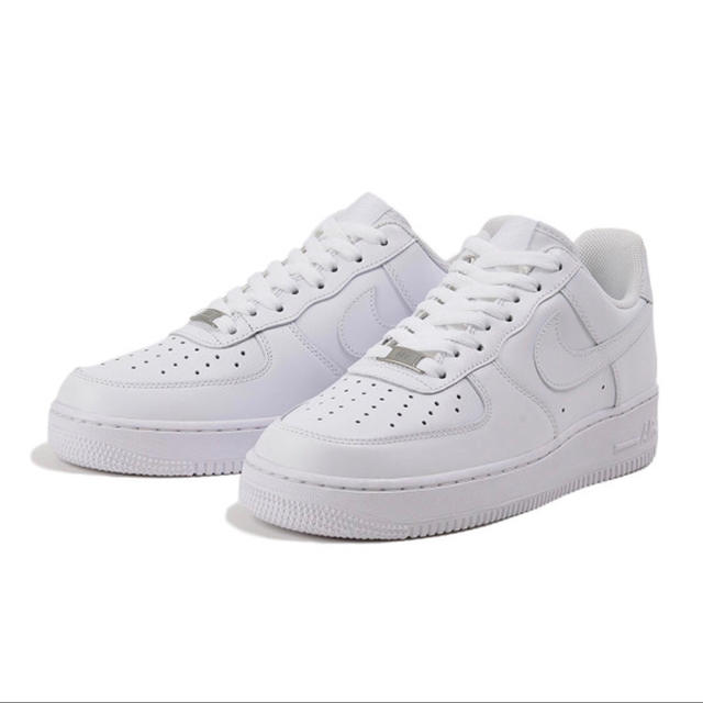 NIKE ナイキ スニーカー AIR FORCE 1 07 エアフォース 1