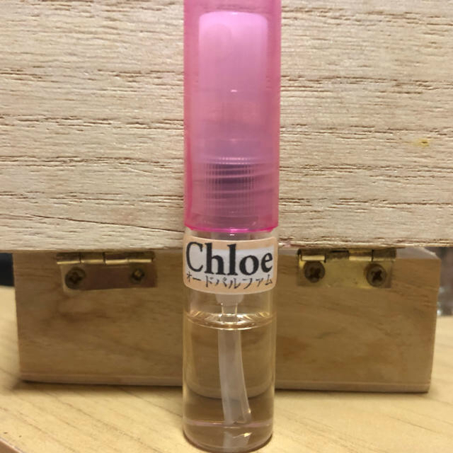 Chloe(クロエ)の美品　クロエ オードパルファム　3ml コスメ/美容の香水(香水(女性用))の商品写真