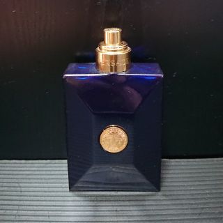 ヴェルサーチ(VERSACE)のヴェルサーチ ディランブルー 100ml(香水(男性用))