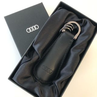 アウディ(AUDI)の☆Audi キーホルダー☆(車内アクセサリ)