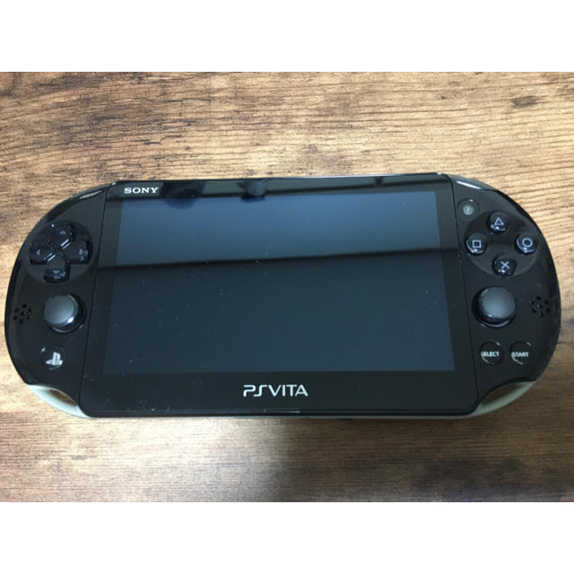 PlayStationVitaPCH-2000 Wi-Fiモデルカーキ・ブラック