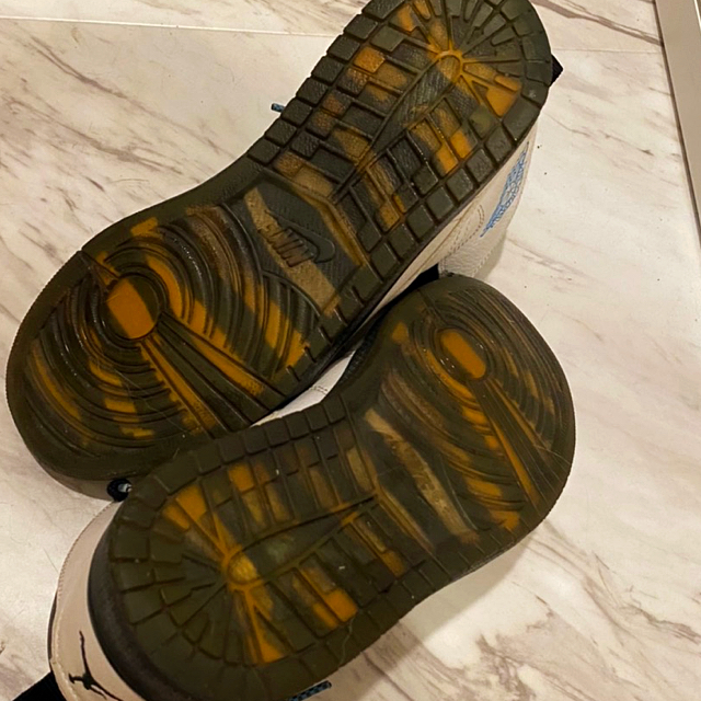 NIKE(ナイキ)のAIR JORDAN1  メンズの靴/シューズ(スニーカー)の商品写真