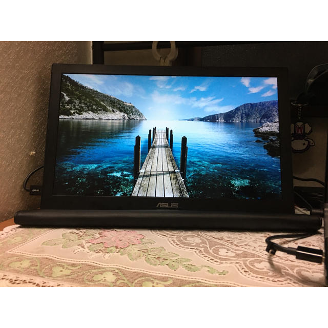 ASUS(エイスース)のASUS MB169B+ モバイルモニター スマホ/家電/カメラのPC/タブレット(ディスプレイ)の商品写真