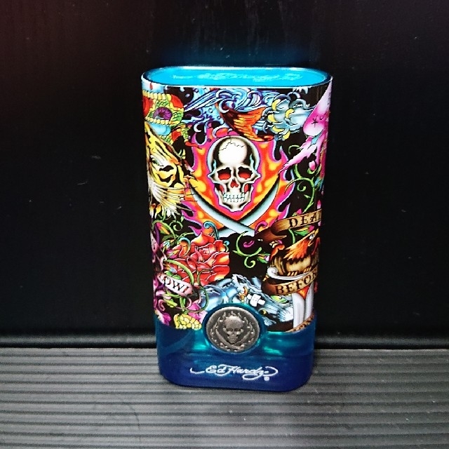 Ed Hardy(エドハーディー)のエドハーディ ハーツ&ダガーズ メン 50ml コスメ/美容の香水(香水(男性用))の商品写真