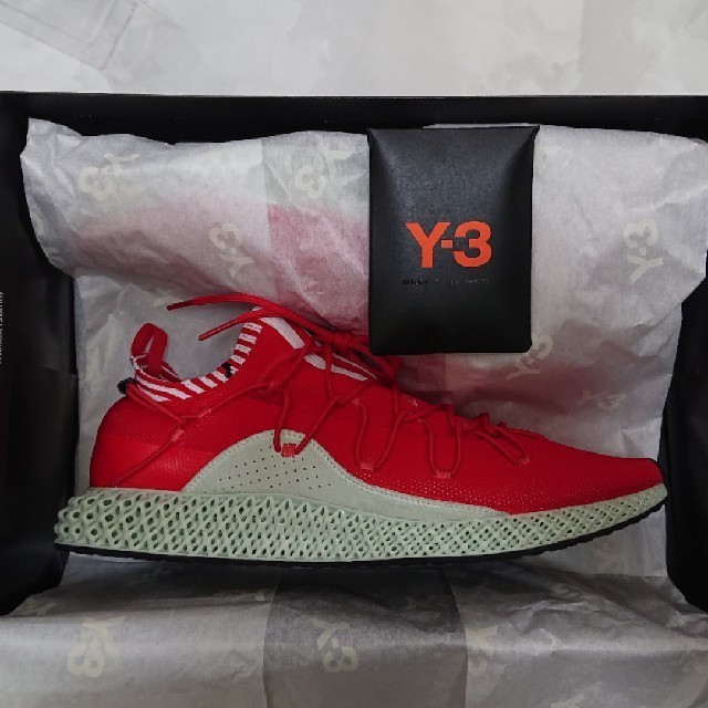 Y-3(ワイスリー)のY-3 RUNNER 4D 28,5cm レッド メンズの靴/シューズ(スニーカー)の商品写真