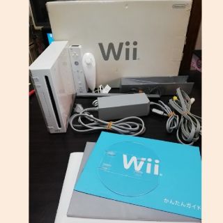 Wii本体★箱付き★リモコン付き★即日発送(家庭用ゲーム機本体)