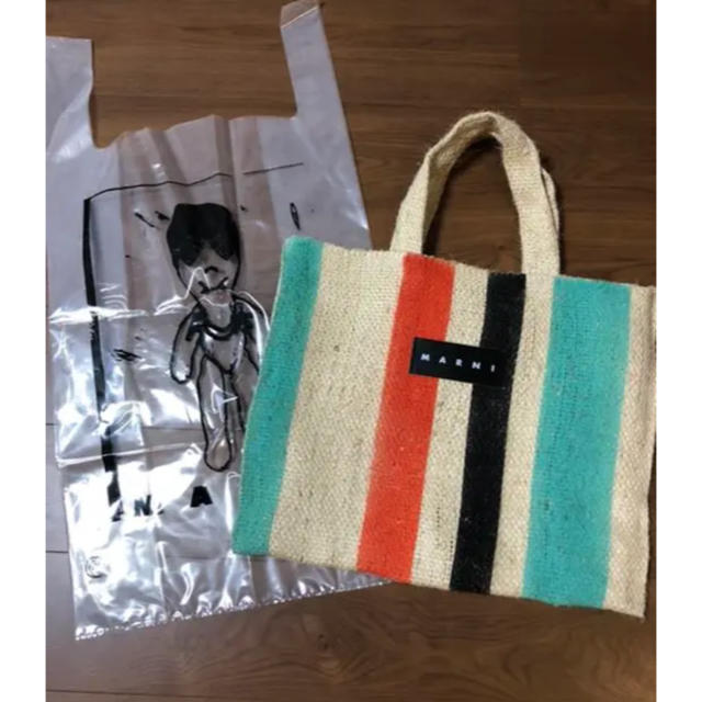 マルニMarniカナパトートバッグフラワー