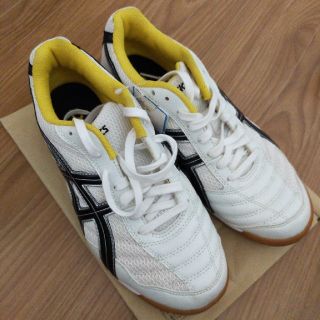 アシックス(asics)のフットサルシューズ(シューズ)