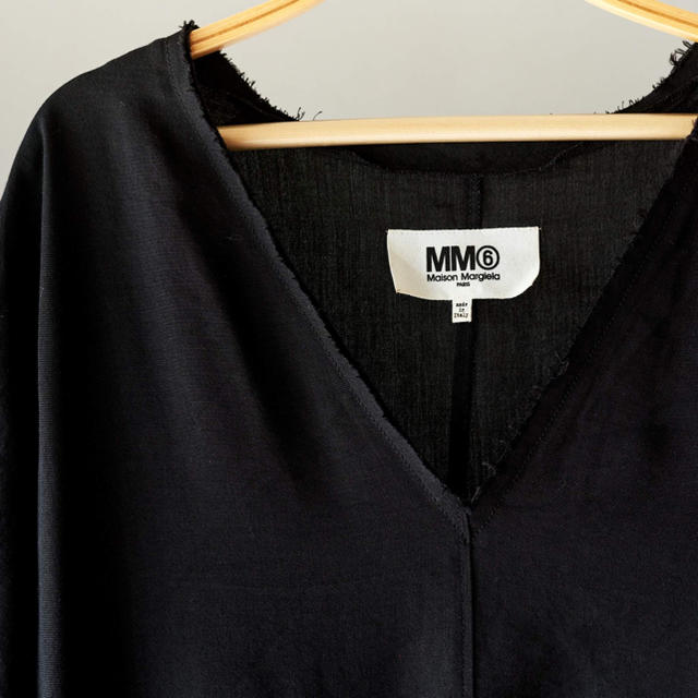 MM6(エムエムシックス)のMM6 マルタンマルジェラ ワンピース black レディースのワンピース(ひざ丈ワンピース)の商品写真
