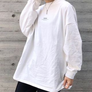 ページボーイ(PAGEBOY)のPAGEBOY ルーズロゴロンT オフホワイト(Tシャツ(長袖/七分))