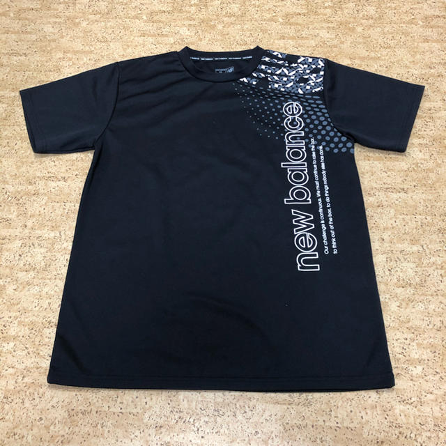 New Balance(ニューバランス)のニューバランスTシャツ　メンズMサイズ レディースのトップス(Tシャツ(半袖/袖なし))の商品写真