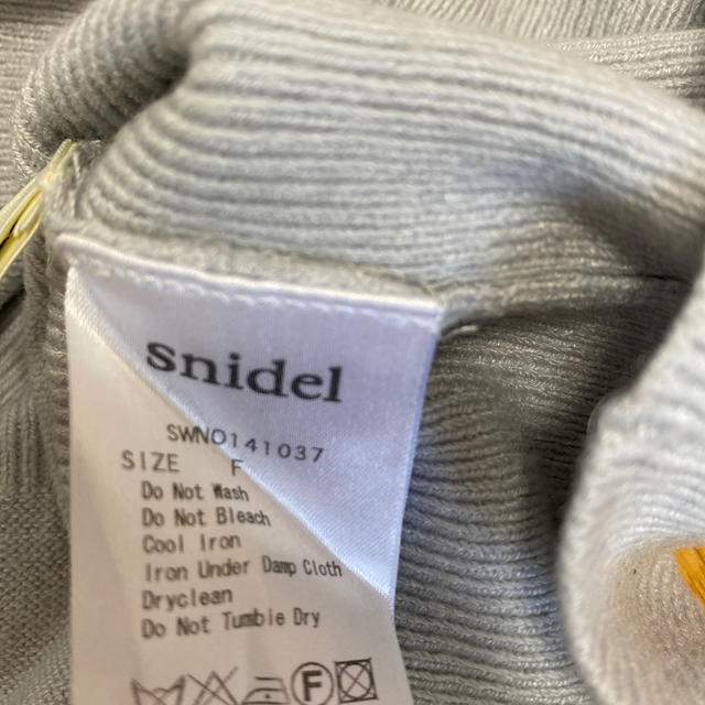 SNIDEL(スナイデル)のスナイデル　オフショル　セーター　ニット レディースのトップス(ニット/セーター)の商品写真