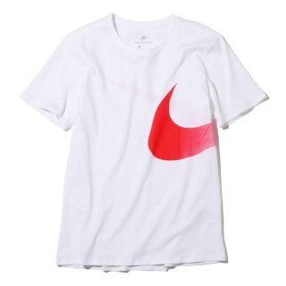 アトモス(atmos)のNIKE AS M BIG SWOOSH TEE WHITE Ｌサイズ(Tシャツ/カットソー(半袖/袖なし))