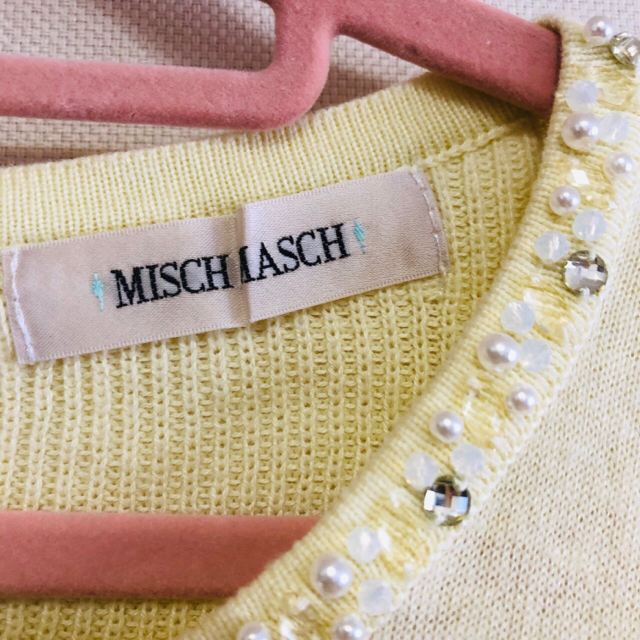 MISCH MASCH(ミッシュマッシュ)のミッシュマッシュ　ニット　ブラウス　イエロー レディースのトップス(ニット/セーター)の商品写真