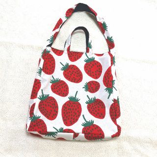 マリメッコ(marimekko)のハンドメイド　ワンショルダー　トートバッグ　リバーシブル　マリメッコ　マンシッカ(バッグ)