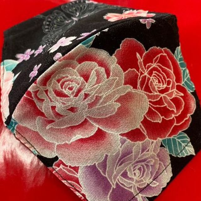 ハンドメイド おしゃれに黒花柄でマスクカバー インナーマスク 1枚の通販 By モカリン S Shop ラクマ
