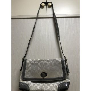 コーチ(COACH)のCOACH コーチ　ショルダーバッグ(ショルダーバッグ)