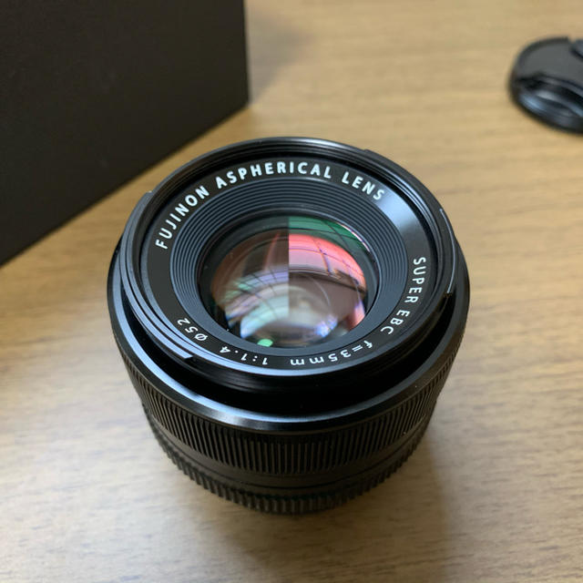 富士フイルム(フジフイルム)のフジノンレンズ XF35mmF1.4 R スマホ/家電/カメラのカメラ(レンズ(単焦点))の商品写真