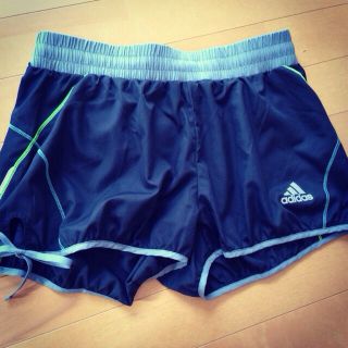 アディダス(adidas)の10/19まで☆最新ランニングパンツ☆(ショートパンツ)