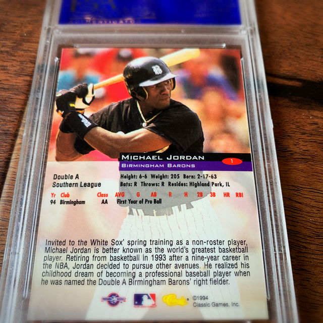 【送料込】マイケルジョーダン#01mint10の野球カード！保証書付きケース入り エンタメ/ホビーのトレーディングカード(シングルカード)の商品写真