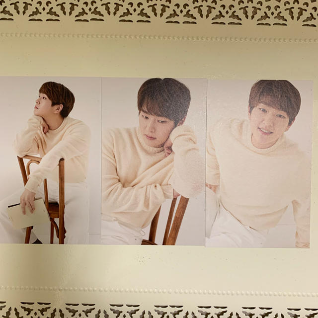 SHINee(シャイニー)の《公式》SHINee オニュ カレンダーポストカード エンタメ/ホビーのCD(K-POP/アジア)の商品写真