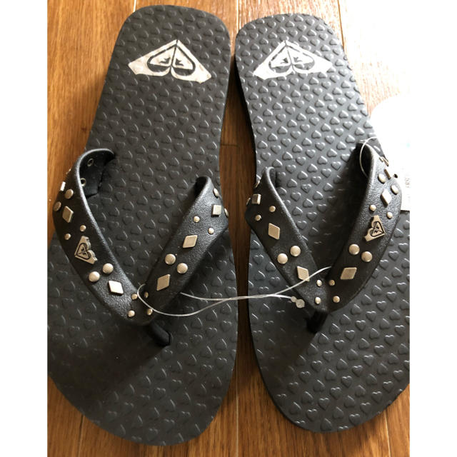 QUIKSILVER(クイックシルバー)のクイックシルバー　ROXY ビーチサンダル 25cm 未使用ブラック レディースの靴/シューズ(ビーチサンダル)の商品写真