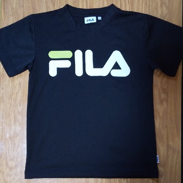 FILA(フィラ)のFILATシャツ☆150 キッズ/ベビー/マタニティのキッズ服男の子用(90cm~)(Tシャツ/カットソー)の商品写真