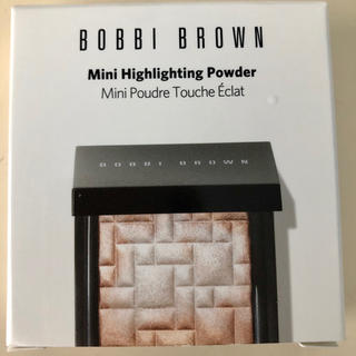 ボビイブラウン(BOBBI BROWN)のBOBBI BROWN ミニハイライティングパウダー　(チーク)