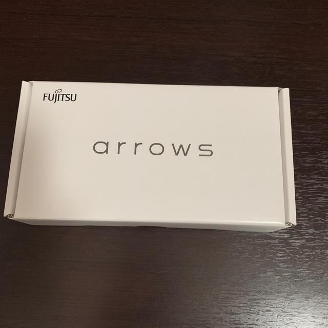 arrows RX ホワイト　モバイル　新品未使用　SIMフリー