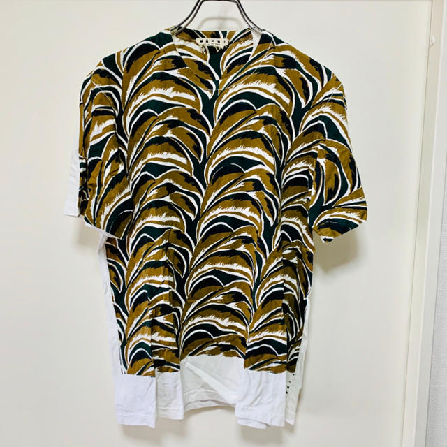 (美品)marni ボタニカル柄Tシャツ 50