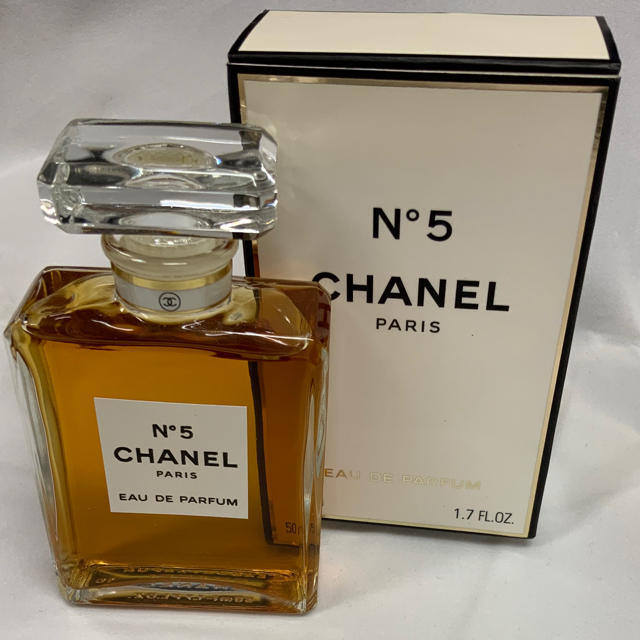 CHANEL(シャネル)のN°5 CHANEL 香水　50ml ❤︎新品未使用 コスメ/美容の香水(香水(女性用))の商品写真