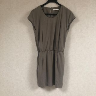 ブラックバイマウジー(BLACK by moussy)のカーキ　ワンピース(ミニワンピース)