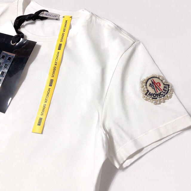 MONCLER Tシャツ S モンクレール ロゴ レディース　新品未使用