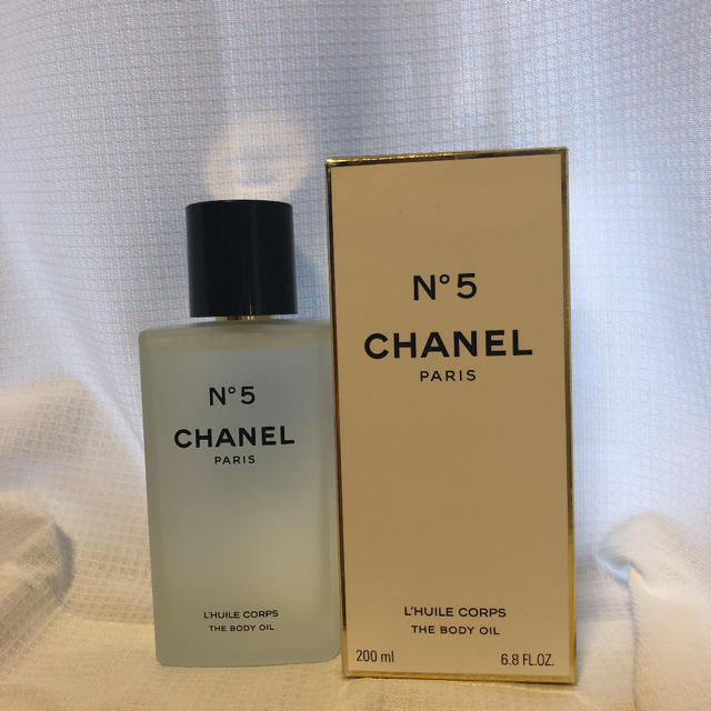 CHANEL - シャネルN°5ボディオイルの通販 by 夏帆's shop｜シャネルならラクマ