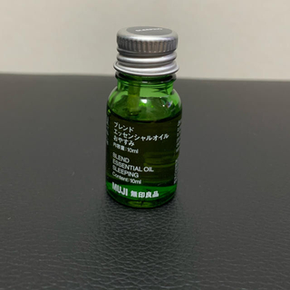 ムジルシリョウヒン(MUJI (無印良品))の無印良品　ブレンド　エッセンシャルオイル　おやすみ　10ml(アロマオイル)