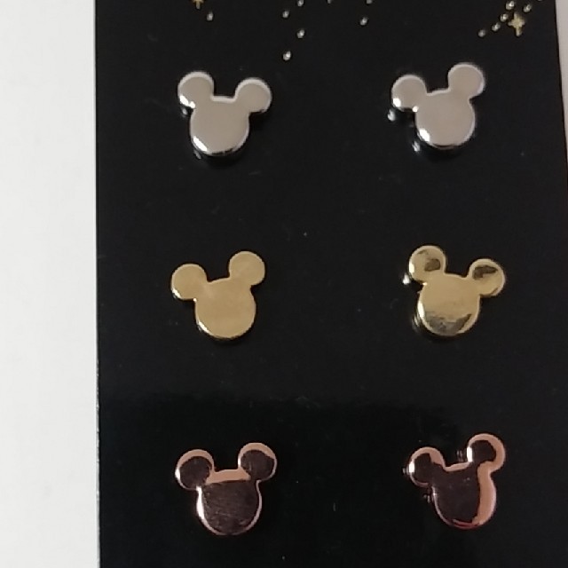 Disney(ディズニー)のTDR　ミッキーアイコン　ピアス　新品 レディースのアクセサリー(ピアス)の商品写真