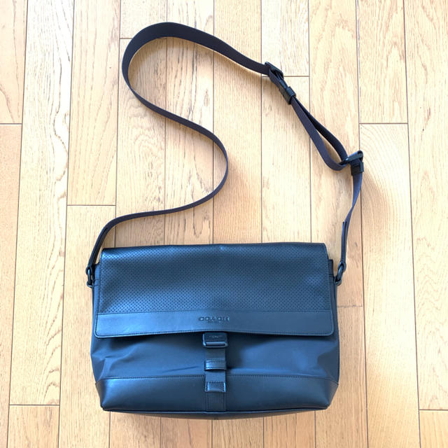 コーチCOACHレザー×ナイロンショルダーバッグ