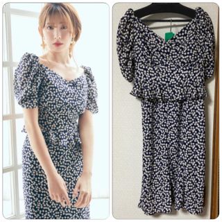 *新品* Her lip to Cherry Pattern Two Piece