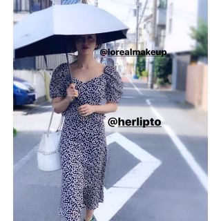 好評NEW】 herlipto cherry pattern two piece スカートの通販 by shop ...