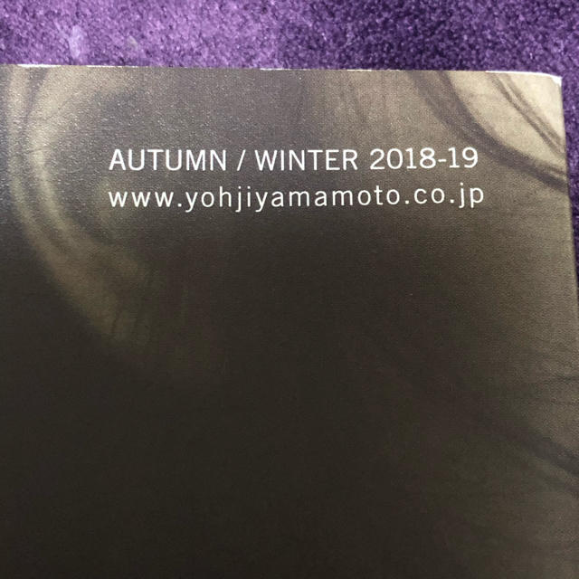 Y's(ワイズ)のY's 2018-2019 カタログ エンタメ/ホビーの雑誌(ファッション)の商品写真