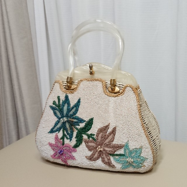 berry様専用 50 60s vintage bag ルーサイト かごバッグ | フリマアプリ ラクマ