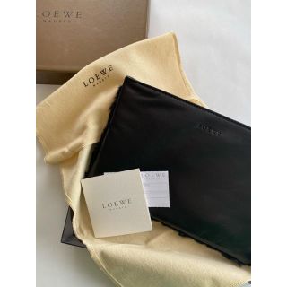 ロエベ(LOEWE)のロエベ ポーチ(ポーチ)