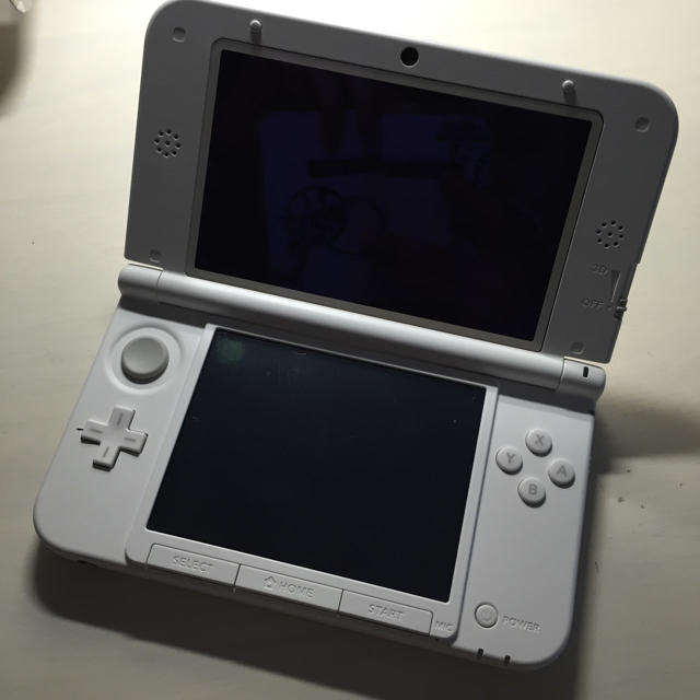 限定入荷されました 3DS LL WHITE 美品 スマホ/家電/カメラ | bca.edu.gr