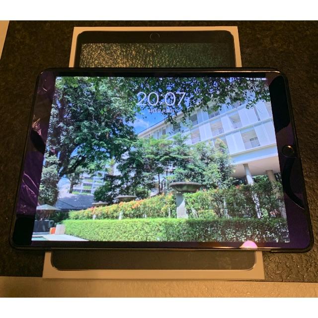 iPad(アイパッド)の10.5インチiPad Pro Wi-Fi + Cellular 256GB  スマホ/家電/カメラのPC/タブレット(タブレット)の商品写真