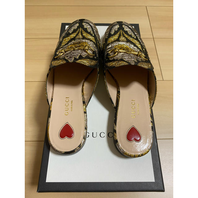 Gucci(グッチ)の【GUCCI 】プリンスタウン ニューフローラ レディースの靴/シューズ(スリッポン/モカシン)の商品写真