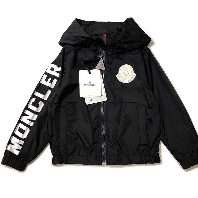 MONCLER(モンクレール)のモンクレール キッズ MONCLER kids ナイロンジャケット 4才 新品 キッズ/ベビー/マタニティのキッズ服男の子用(90cm~)(ジャケット/上着)の商品写真