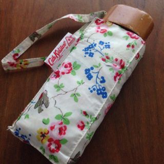 キャスキッドソン(Cath Kidston)のCath Kidston軽量折り畳み傘(傘)