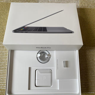 Apple - MacBook Pro 13インチ 2019 8GB/SSD 256GBの通販 by yuki62's ...