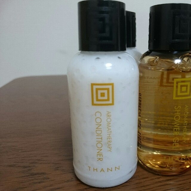 THANN(タン)のTHANN AROMATHERAPYシャワージェル、シャンプー、コンディショナー コスメ/美容のヘアケア/スタイリング(シャンプー)の商品写真